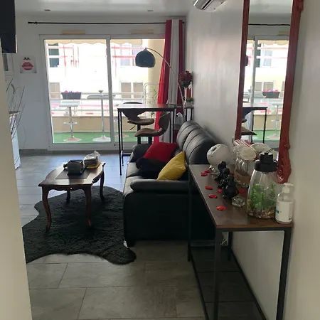 Amour Azur Appartement Pour 2 Avec Jacuzzi Et Terrasse A 2 Minutes De La Mer Vallauris Exterior photo
