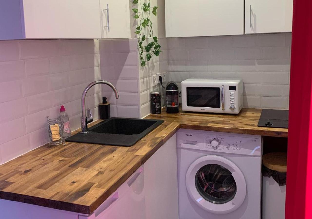 Azur Pour 2 Avec Jacuzzi Et Terrasse A 2 Minutes De La Apartment *